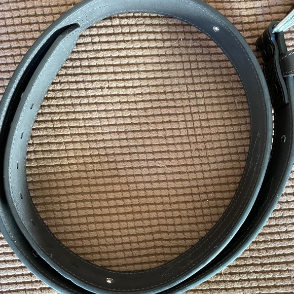 PRICe DROP! Striking Boho Faux leather western belt - Picture 2 of 11